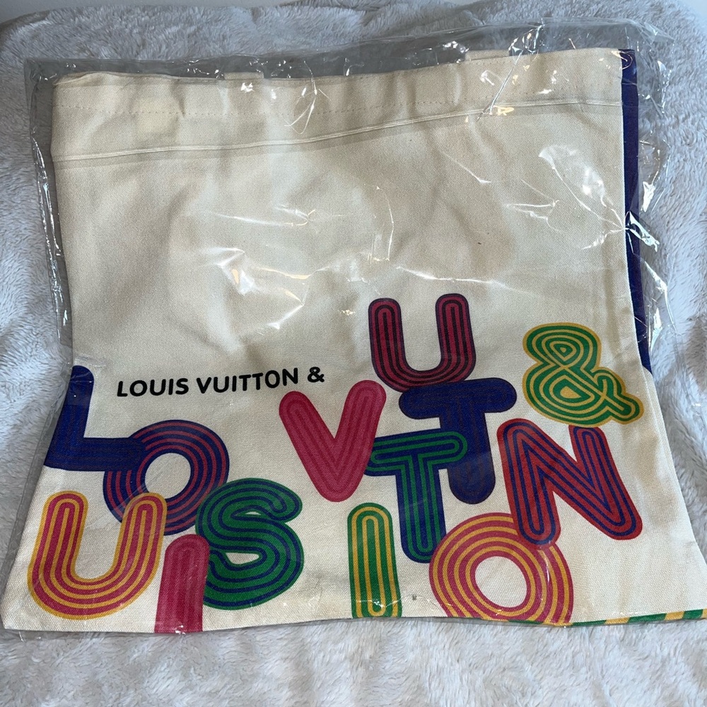 Louis Vuitton VIP tote